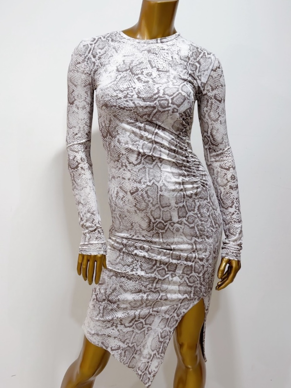 Leith Women's Long-sleeve Snake Print Asymmetrical Hem Bodycon Dress Size S